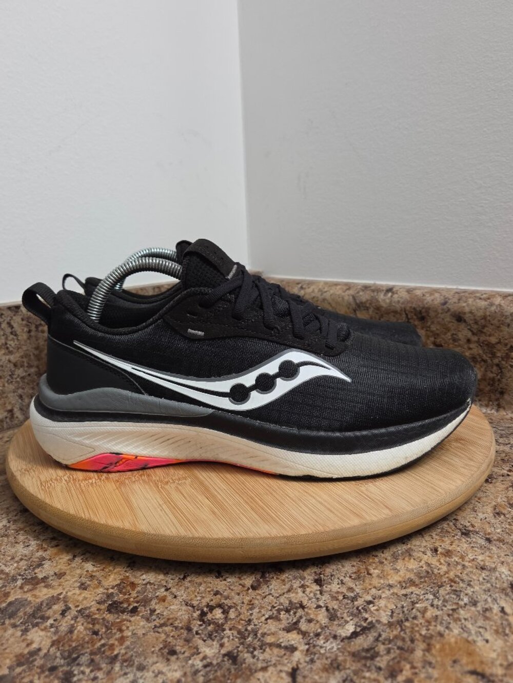 Saucony Freedom Crossport Womens Black Running Shoes Sneakers Size 9.5